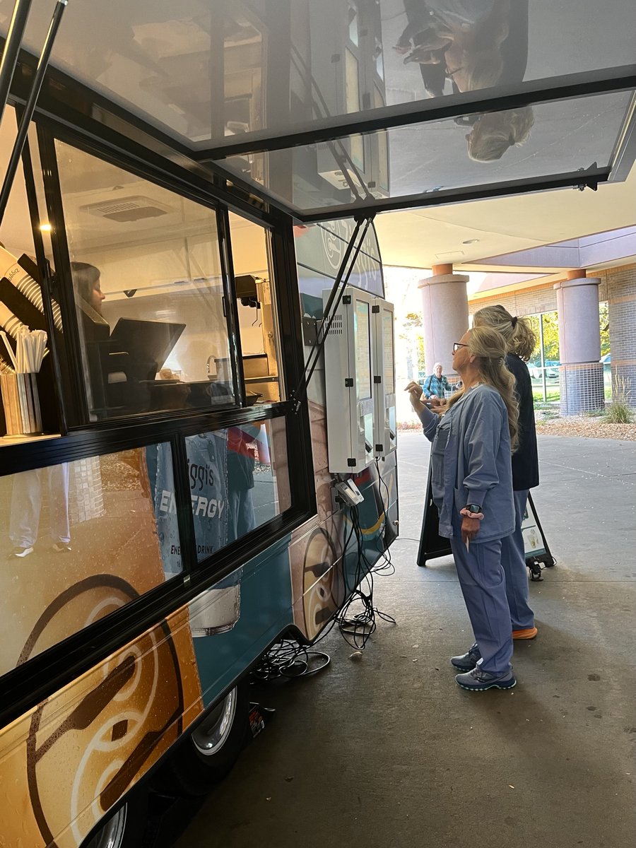 LUH Foundation surprised our hospital staff by bringing out <a href="/ZiggisCoffee/">Ziggi's Coffee</a> Trailer on Wed as a thank you for all they do for our hospital, patients and community! Without our healthcare workers we wouldn't be Longmont United! Turns out our staff really love Ziggi's!! ☕️💙