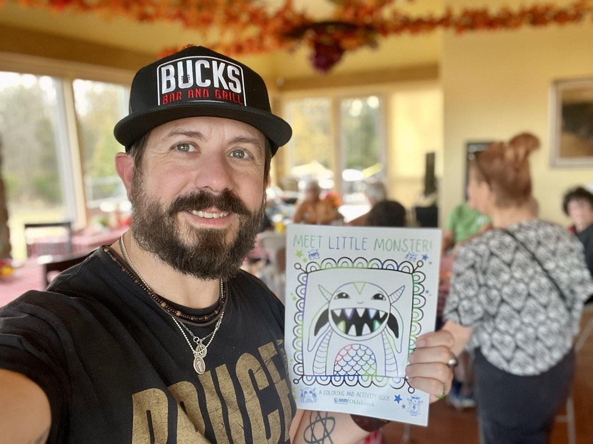 deckfornorman's tweet image. Celebrated all things pumpkin-spiced and the work of #NAMI in #NormanOK. Grateful for this wonderful team of volunteers advocating #MentalHealth in our community. @namioklahoma