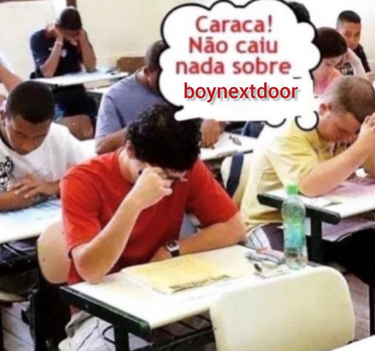 acervobonedobr's tweet image. onedoor amanhã fazendo enem