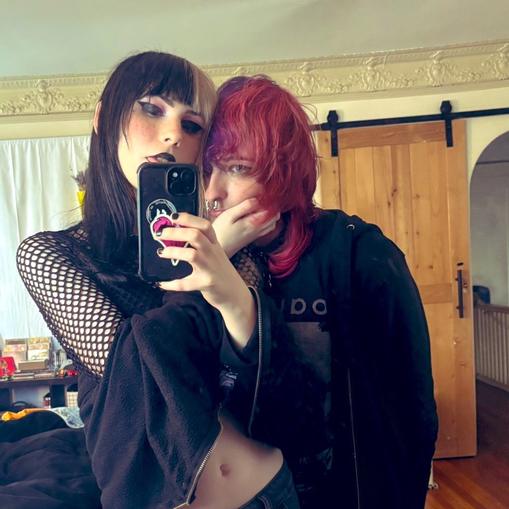 She squishes my face like I owe her money😵‍💫