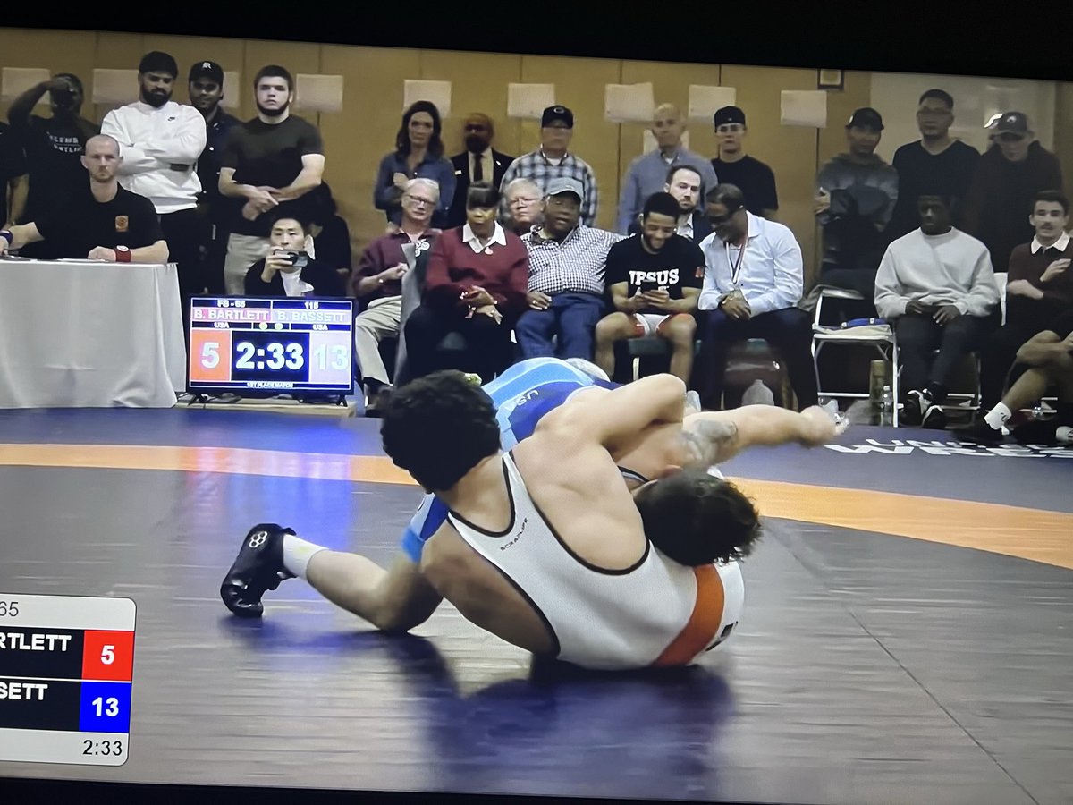 YBAZERO's tweet photo. @BoBassett06 pointing to his corner as he secures the victory over Bartlett in the Bill Farrell Memorial International. 
#Hokies #VirginiaTechwrestling
#SERTC https://t.co/MwLfWLv3Tj