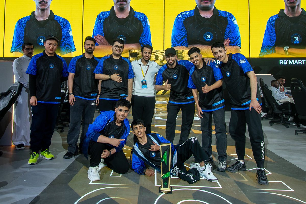 الحمدلله دائماً وأبدا خامس بطولة على التوالي:

• أبطال البطولة الكبرى للدوري 24 🏆
• أبطال الدوري السعودي و PMNC الأول 🏆
• أبطال ميجور الدوري السعودي الثاني 🏆
• أبطال الدوري السعودي و PMNC الثالث 🏆
• أبطال البطولة الكبرى للدوري  25 🏆

فخور بشبابنا السعوديين 💙🏆