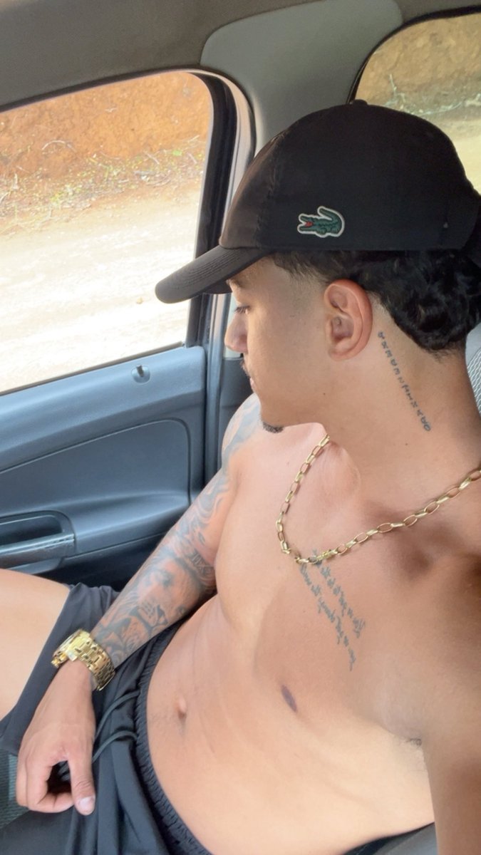 Lobo mau 🐺 tweet media
