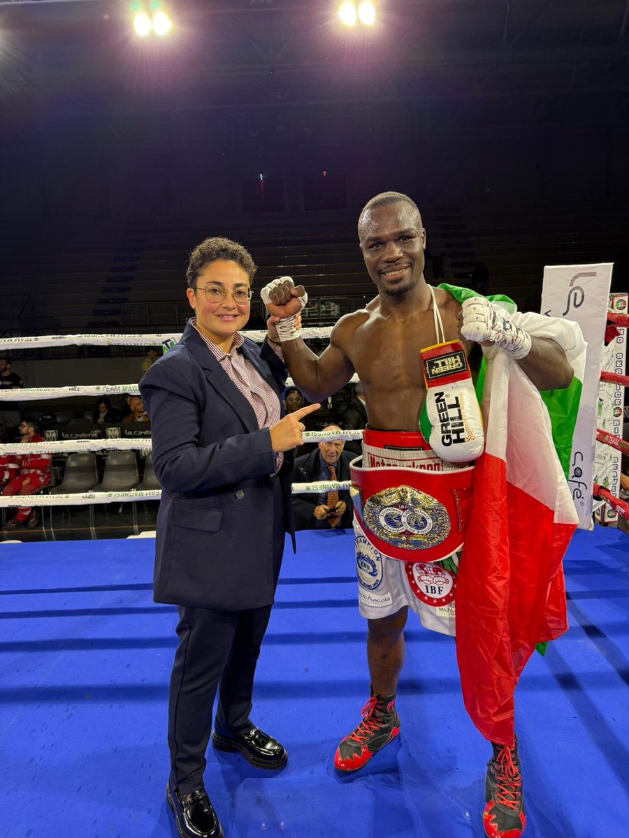 FPIBoxe's tweet image. 🥊 Osimo Boxing Night 
🥊 Pala Baldinelli, 8/11/2025 

🥊🏆 Titolo IBF Internazionale Superleggeri 
🥊 Charly Metonyekpon 🇮🇹Campione 

🔥Sei stato grandioso,  Charly 

🥊 Org.  Team Magnesi - A&amp;amp;B Events 

#Itaboxing #Boxing #Boxer #Pugilato #boxeo