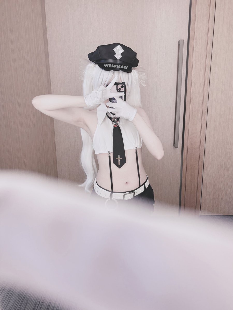 IRLkisaki's tweet image. TUMMY REVEAL #いいおなかの日