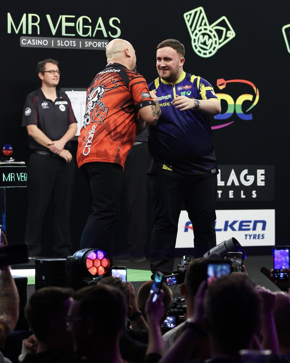 Luke Littler tweet media