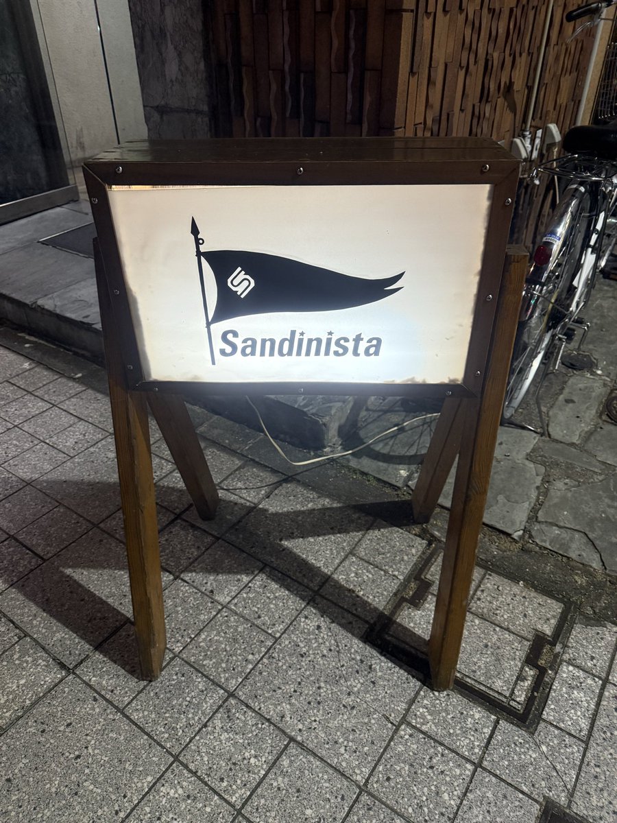 jugent5's tweet photo. 無事終わりました〜
（本当はなかなかの珍道中でした笑）
ご来場いただいた方、対バンの皆様、スタッフの皆様ありがとうございました〜😊♪

いや〜山形は熱い！！
🔥🔥🔥 https://t.co/PgKOu2eeJ6