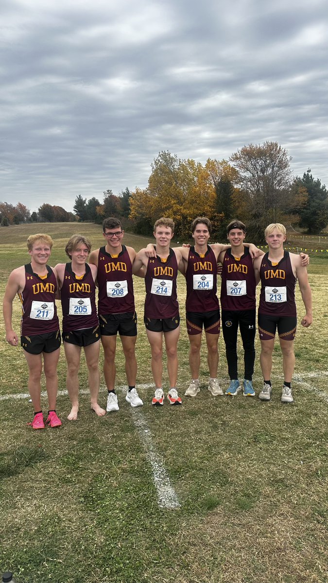Hostager Earns All-Region, Bulldogs Wrap Up Runs at NCAA Central Region Championships

Recap, Results: umdbulldogs.com/news/2025/11/8…