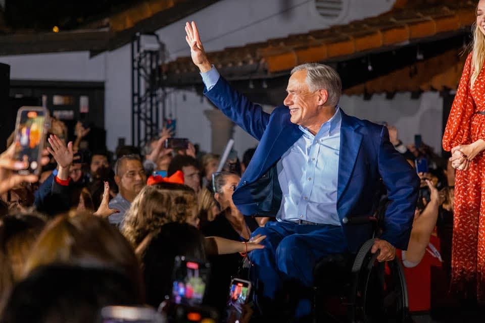 🚨#BREAKING: Texas Governor Greg Abbott is set to launch his historic 4th-term campaign in Houston, just 1houston day after California Gov. Gavin Newsom rallied in the same city. Abbott enters the race with $100M+ and aims to become the longest-serving governor in Texas history.