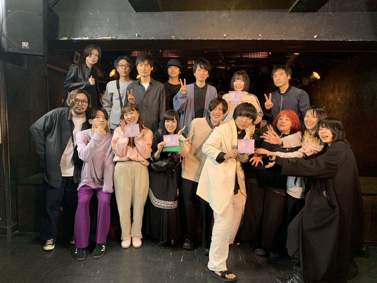 DREAMWAVES tweet media