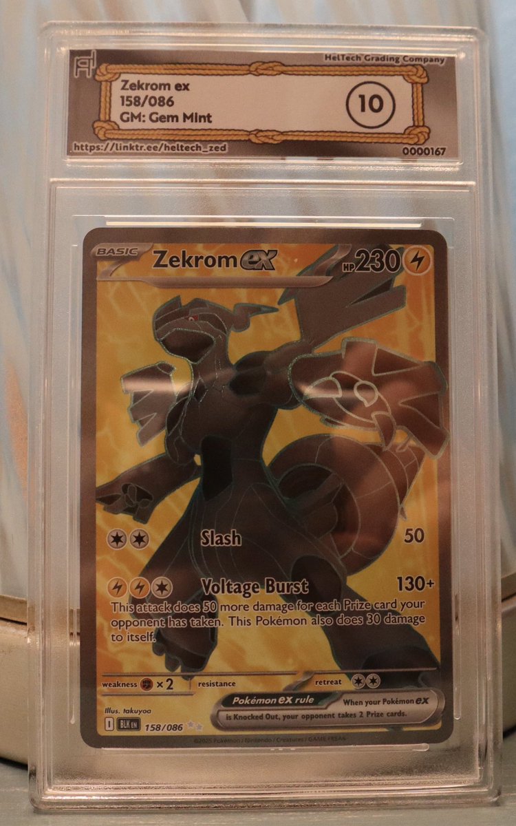 ZedZquid's tweet photo. Alright crew! Time for our holiday season give away! Enter to win these two graded cards by HelTech Grading! 
🦑❤️

To enter please: 

Follow: zed_zquid on Twitch 
Follow: this account 
Retweet: this tweet 

#raffle #giveaway #tcg #pokemon 
Content link in comments 🐙💕 https://t.co/fYhdsLEYco