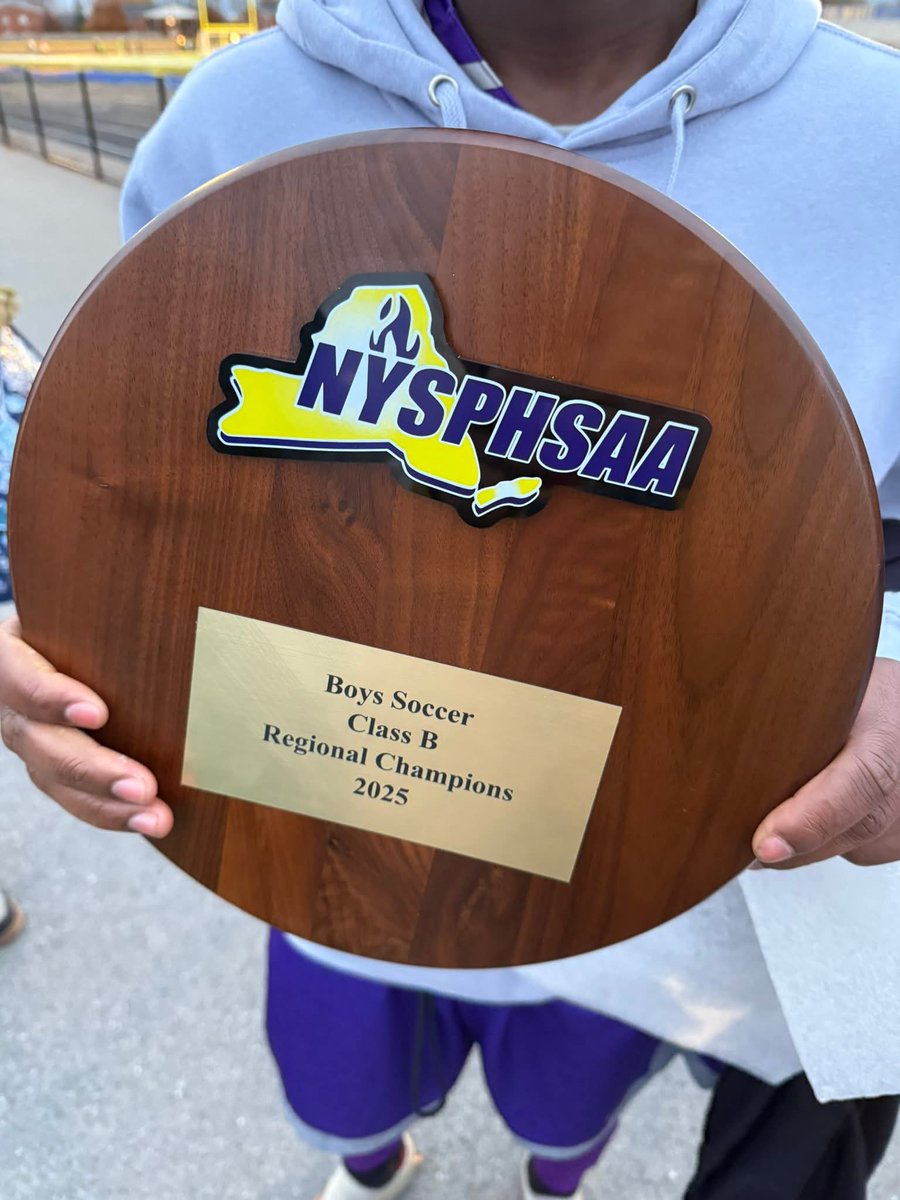 Improve to 18-2-1 with a big win over #1 ranked Hornell in the NYS Regional game tonight with a score of 2-1.  Issack Mema with both goals. 
<a href="/bufnewspreptalk/">BuffaloNewsPrepTalk</a> <a href="/Section6soccer/">Section 6 Boys Soccer</a> <a href="/WNYAthletics/">WNY Athletics</a> <a href="/BPSathletics/">Buffalo Athletics</a>