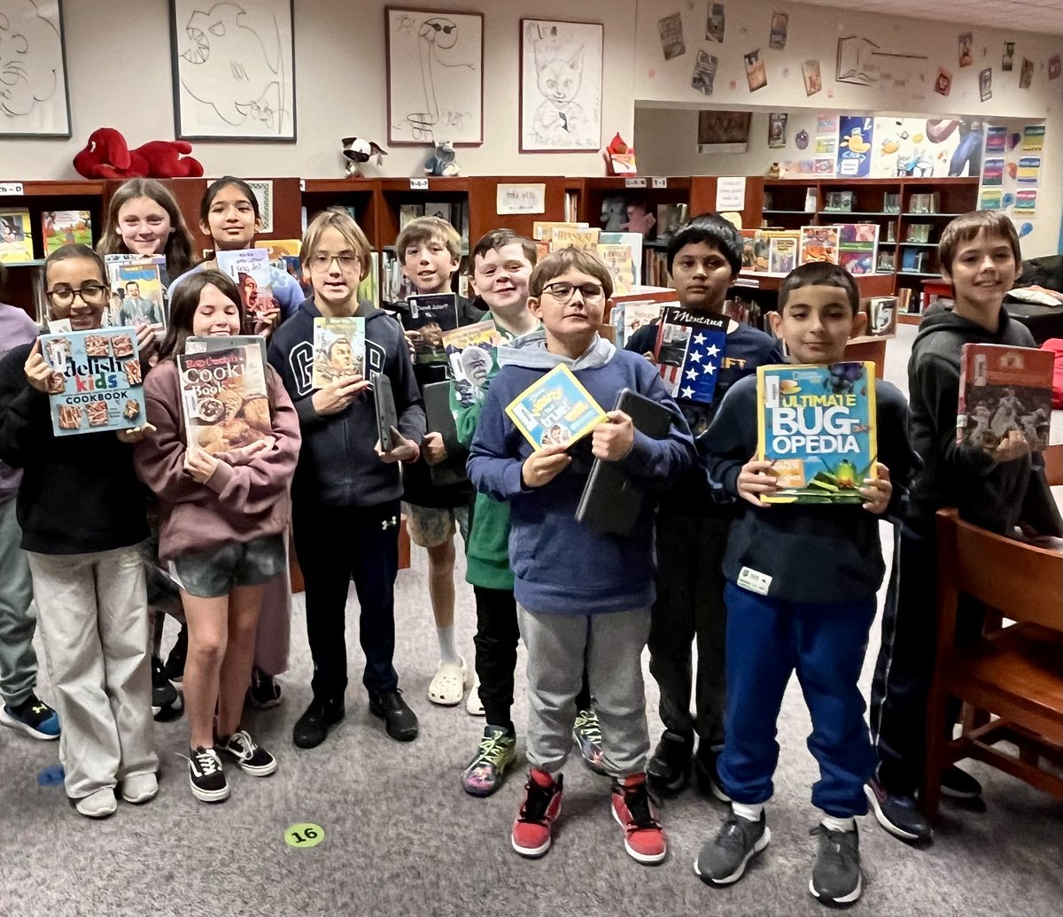 Falcon Book & Media Nest tweet media