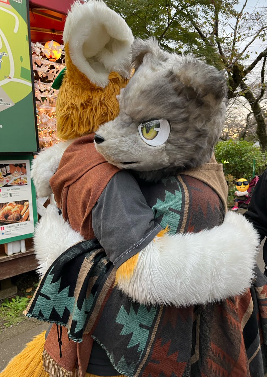 ツーショ可愛すぎです！
(加工が不足してたので再掲です。申し訳ありません)
#Kemocon18