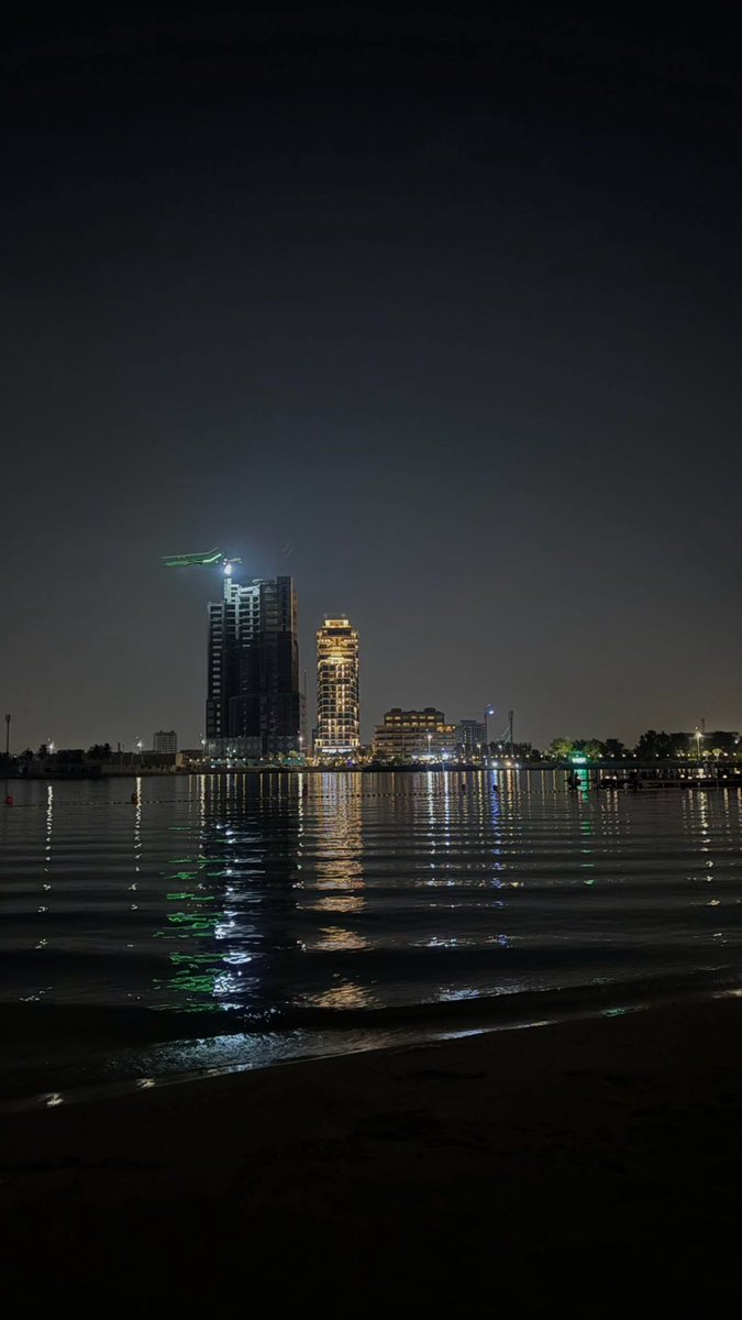 ليله من ليالي نوفمبر الهادئه💙