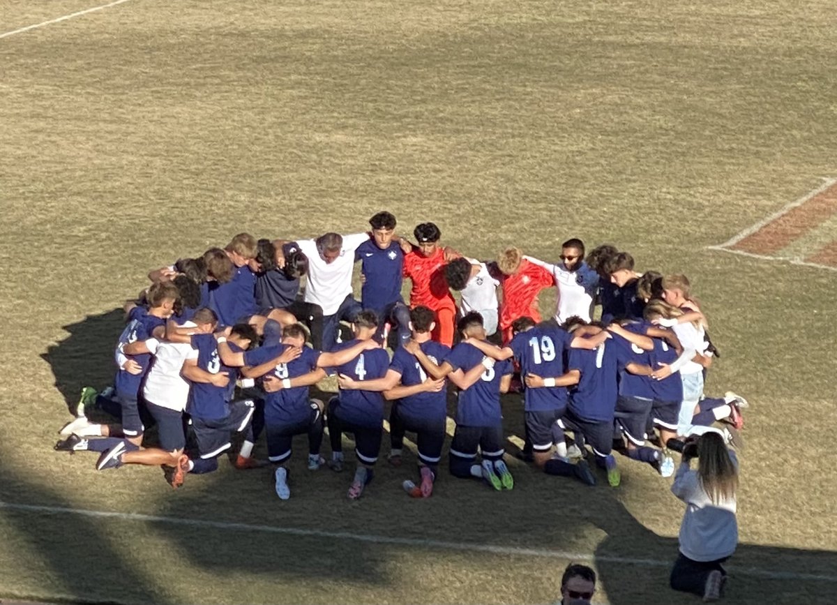 LCHS_MTapia's tweet image. Our boys soccer team is tied at the half. 0-0, Let’s go fellas.
#WALC