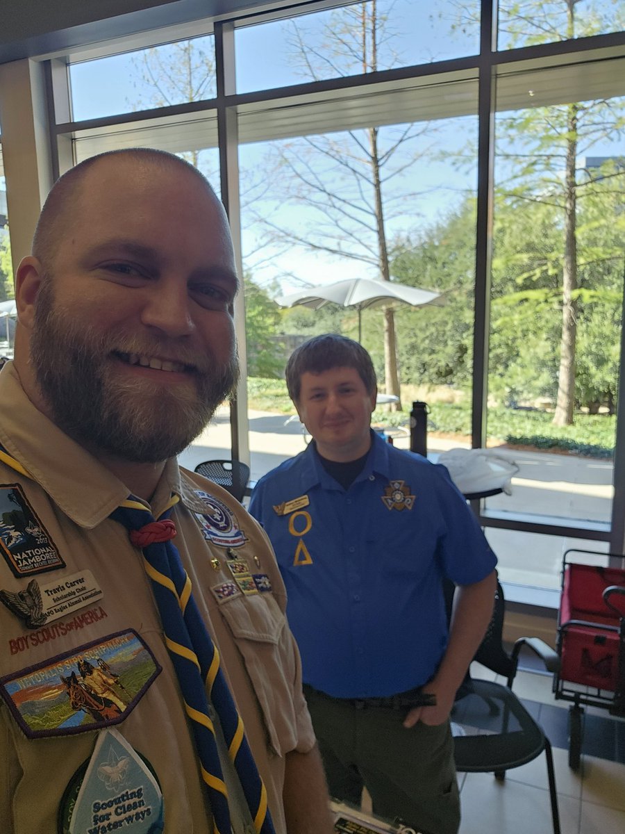 T_REX1991's tweet image. Ran into my Alpha Phi Omega brother Josh today. #MWAB
