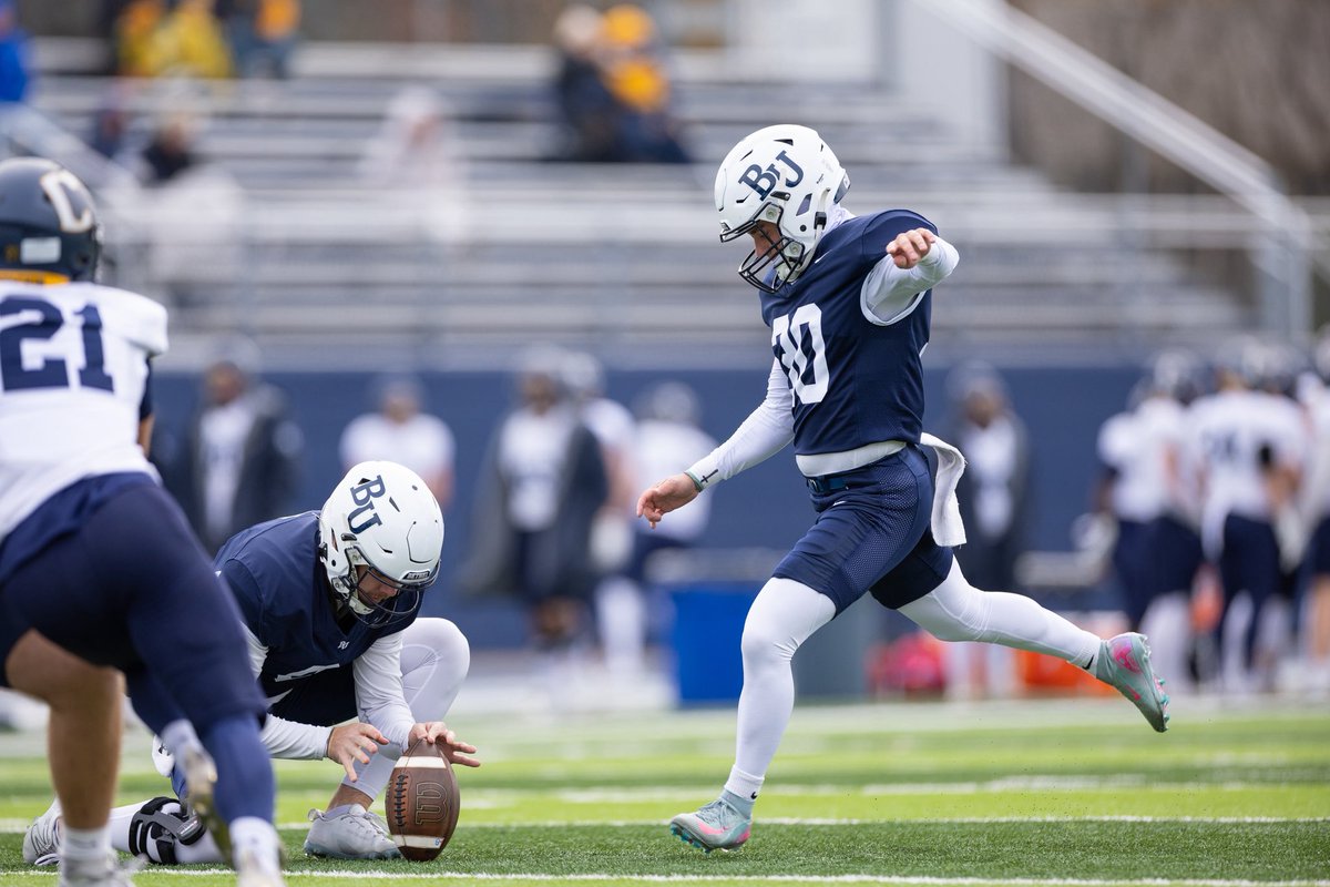 M 🏈 | 9-0 ✔️ 😤🔥 Clinched Automatic Qualifier and Share of MIAC Title ✔️ 

📸 <a href="/nklokphoto/">Nathan Klok</a>