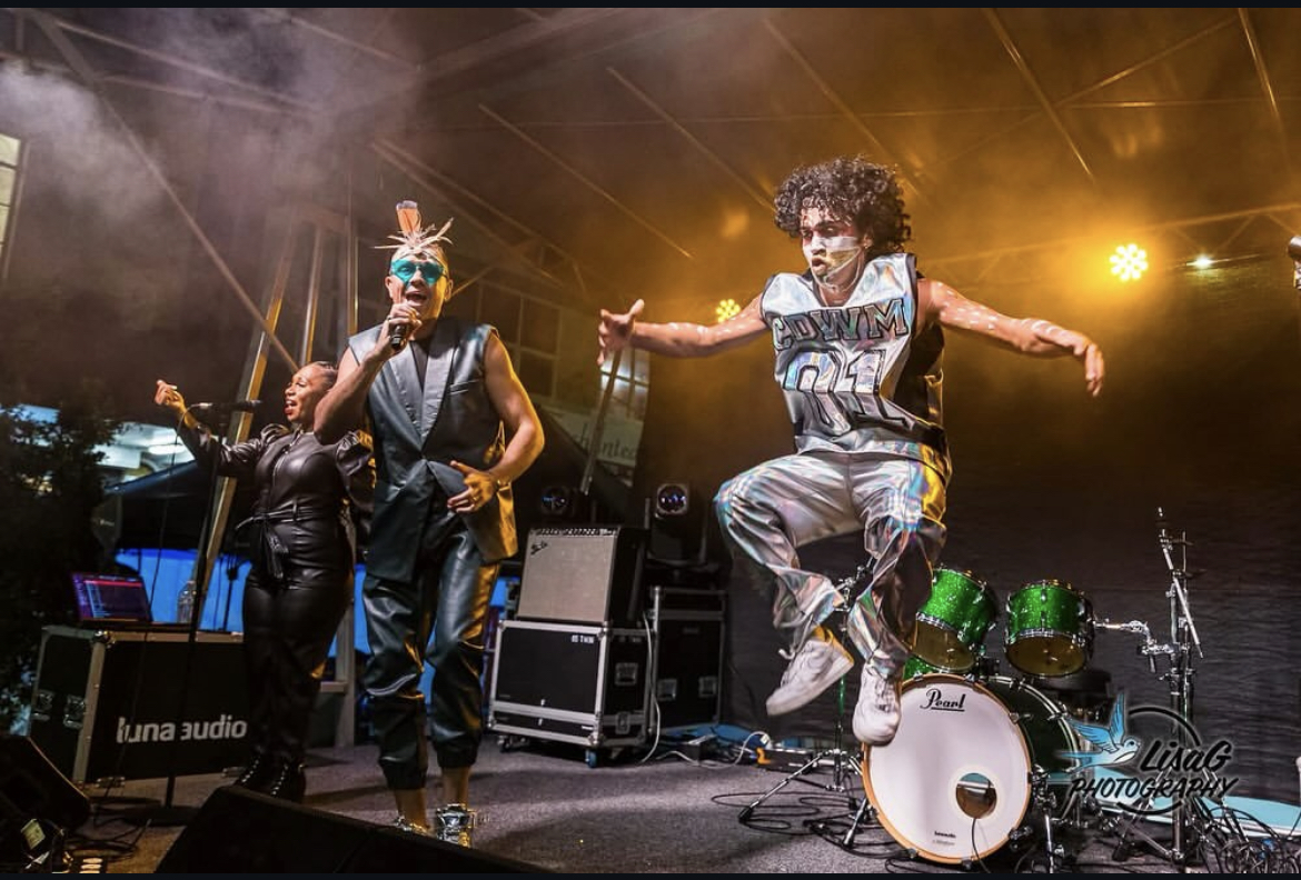 MitchTambo tweet media