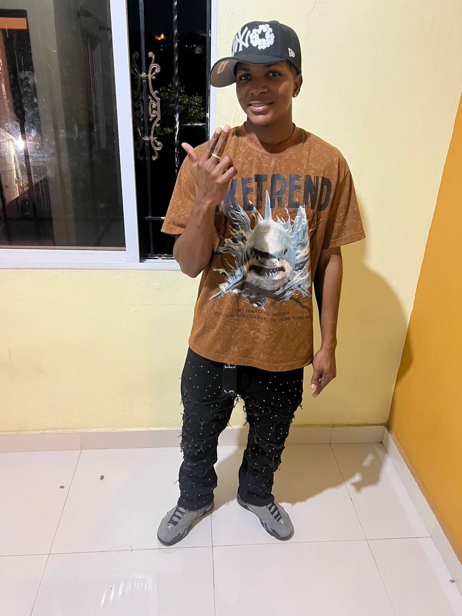 jimmy___01's tweet photo. el negro que necesita en tu vida 😈 dispuesto para los contenido https://t.co/wBD2B45NUj