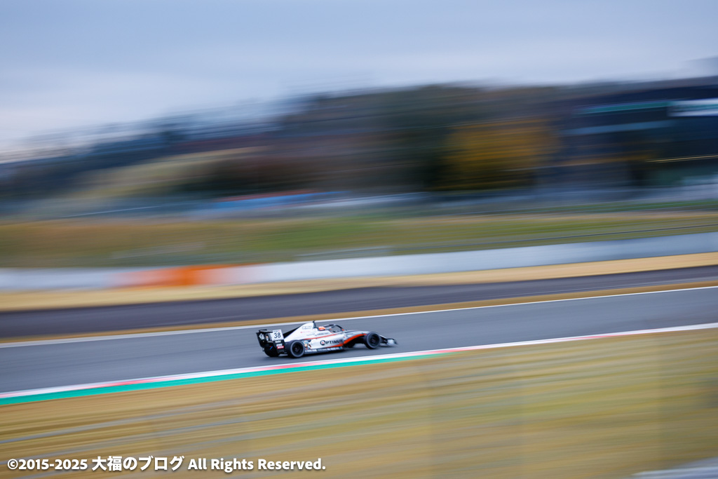 MSP_PiPi_san's tweet image. 昨日はKYOJO CUP Rd.5 Sprint観戦

9番グリッドから5位に躍進した佐藤こころ選手

今日は更なる飛躍を期待！