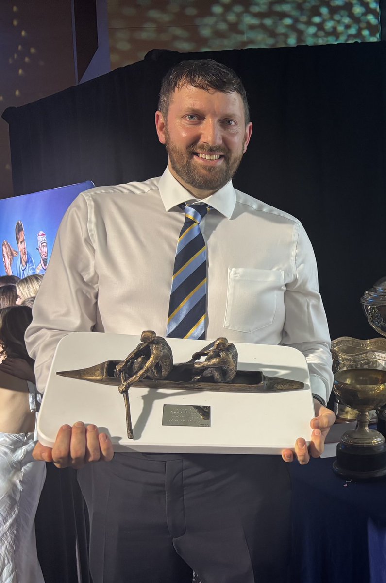 lmgorman77's tweet photo. UCD Boat Club honoured Niall Farrell at its annual awards ceremony tonight for his documentary on ‘The Animals’, a breakthrough crew which won the Ladies’ Plate at Henley in 1974. https://t.co/IsgUqy2pUD