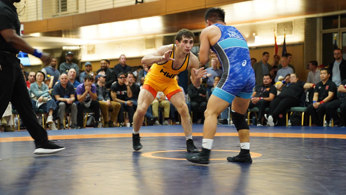 HWC_wrestling's tweet photo. 2025 61kg Bill Farrell Memorial International Champion, AUSTIN DeSANTO🐤💪🏻🥇🇺🇸📍NYC. #boom #desanto

#iowahawkeyewrestling #hawkeyewrestlingclub #gohawks #billfarrellinternational #champion #freestylewrestling https://t.co/8Am1nRDslH