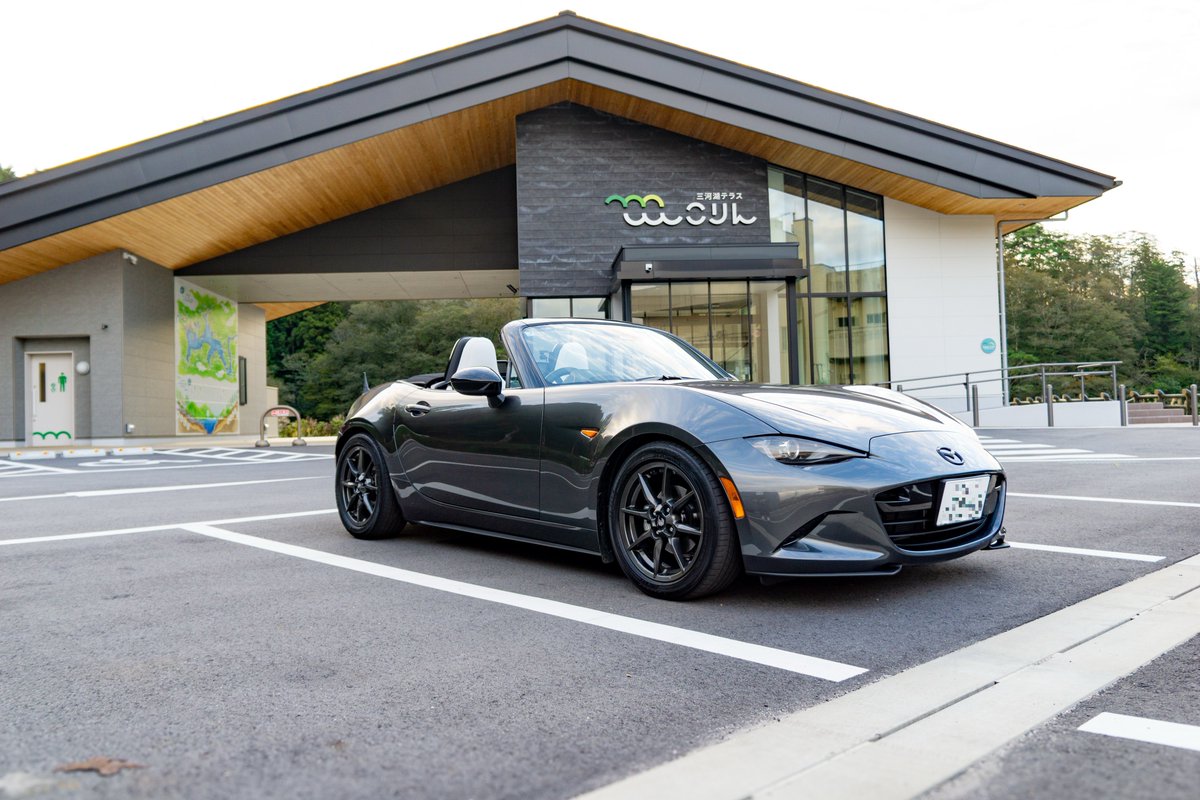 nd_tyk72's tweet image. #駐車場に佇む一枚を貼る見た人もやる
今週末はWRCで混み混みかな🤔