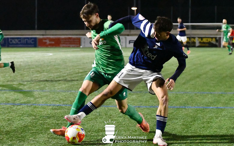 cdcaspe_oficial's tweet image. 20251109 Si hay que perder partidos que sea como el de hoy.
Javier Romero, entrenador del Club Deportivo Caspe, se mostraba orgulloso por el trabajo de sus jugadores a pesar de la derrota en casa del líder, el Club Deportivo Cuarte, por uno a cero final.
cdcaspe.es/Informaciones/…