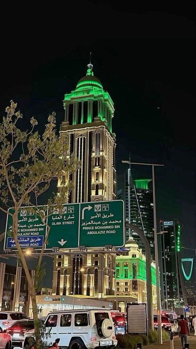 vxm61's tweet photo. حبيبتي نجد عيني فيك معذوره
 معشوقة القلب فيها للنظر سحرَا ❤️ https://t.co/Uz0ugGbFB3