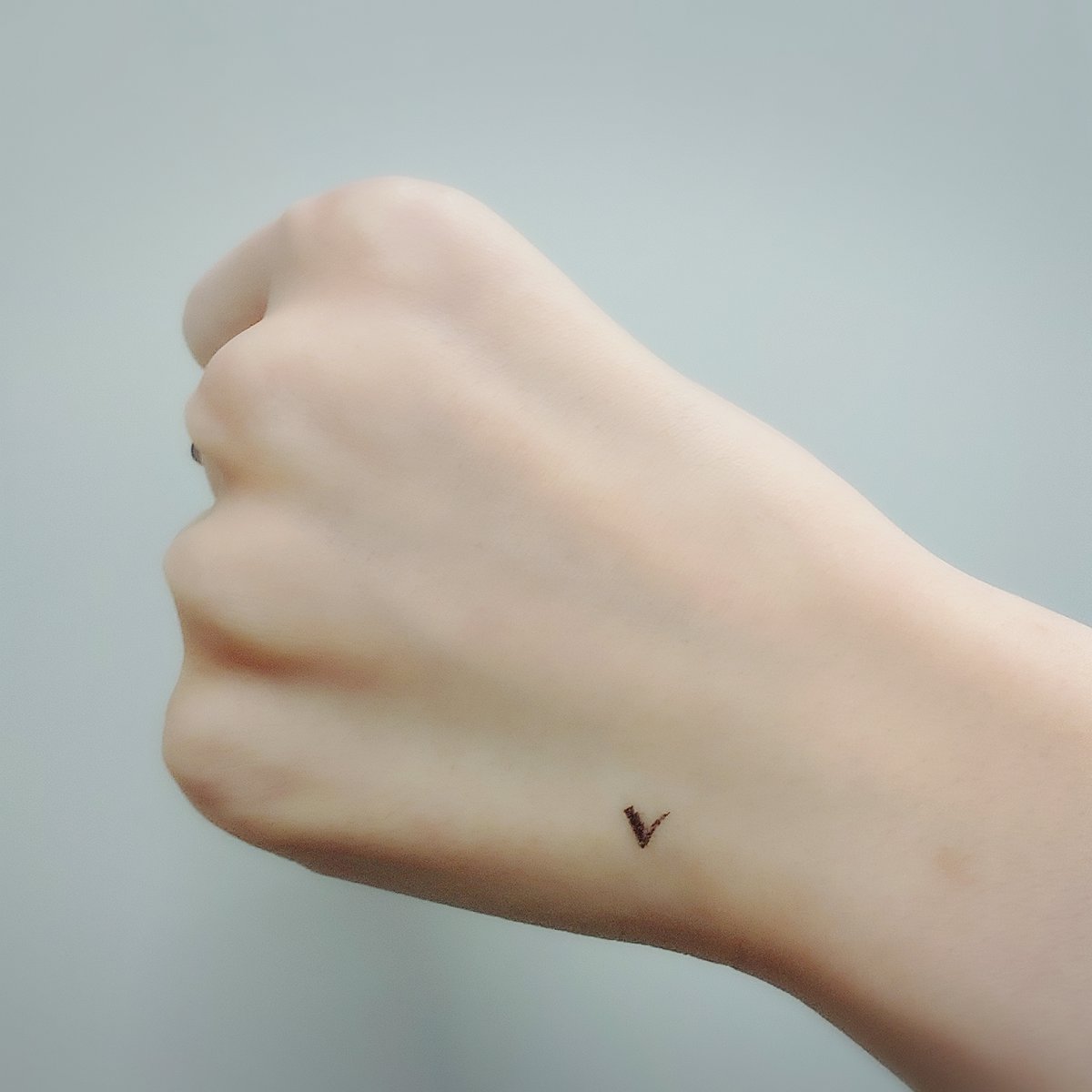 #AGF_2025 オトメイトブース情報

本日、ブース混雑時は整理券を配布いたします。
整理券はご自身のスマートフォンにてQRコードを読み込み、お呼び出し状況をご確認ください。

お戻りいただいた時間によっては、整理券の番号順ではなく列最後尾でのご案内となる場合がございます。