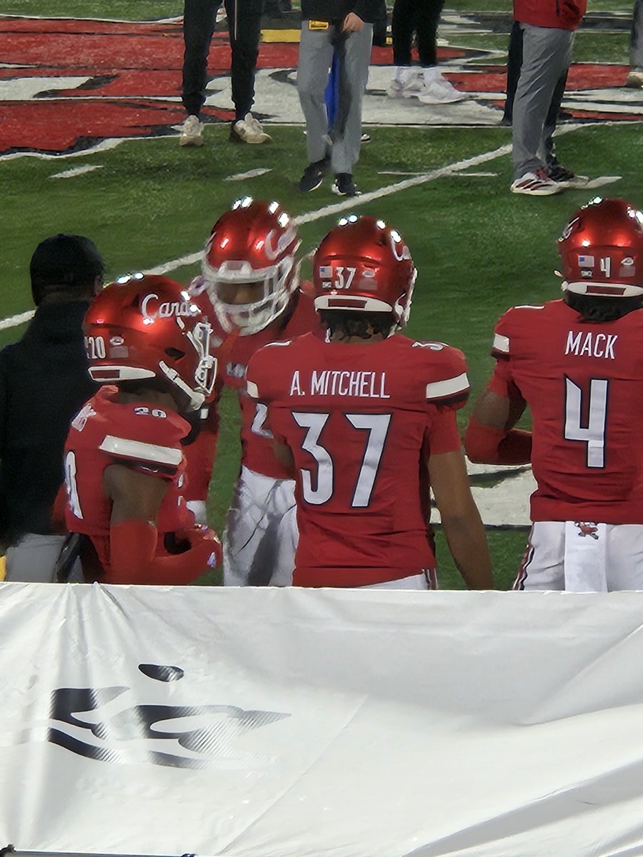 D. Mitchell tweet media