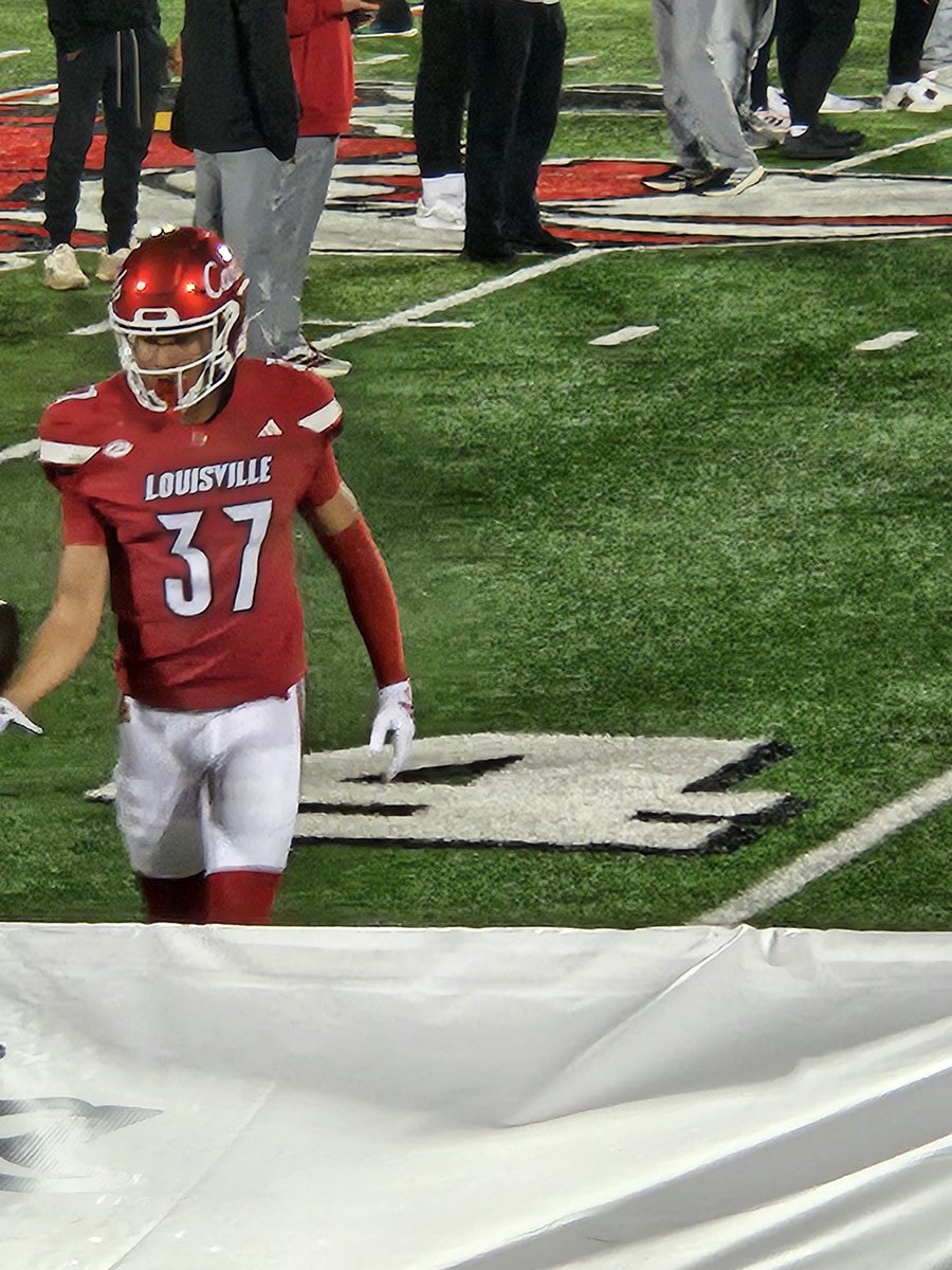 D. Mitchell tweet media