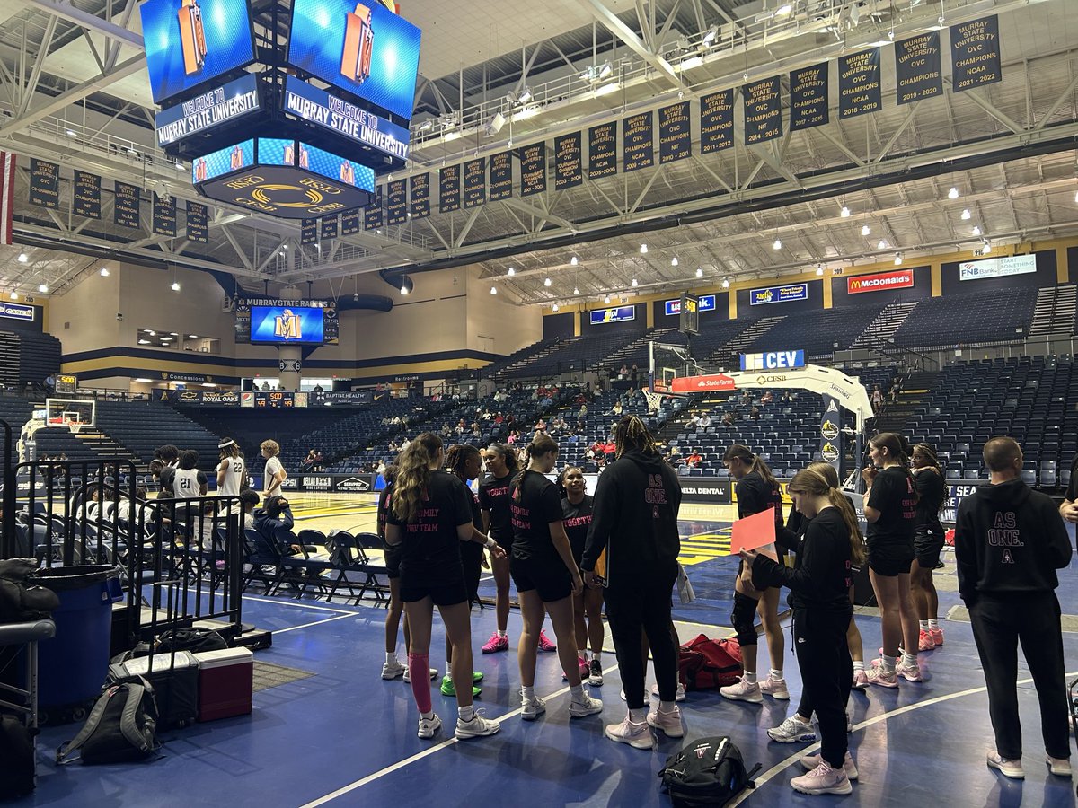 TOGETHER. 
Great way to start the season. 
LOVE THESE GIRLS. 
<a href="/AHSRockets/">Assumption</a> <a href="/RocketSportsAHS/">Assumption Athletics</a> <a href="/murraystateuniv/">Murray State University</a>