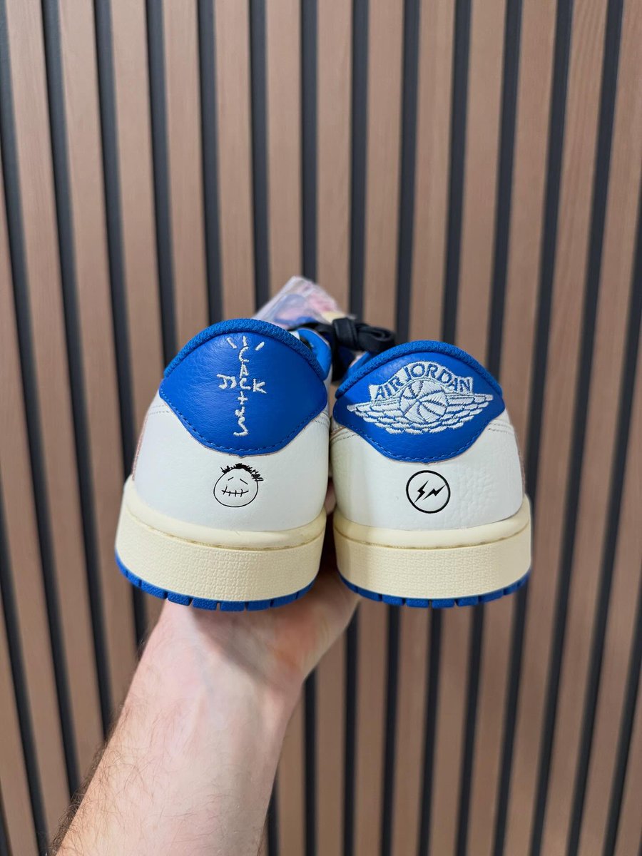 fullress's tweet image. FRAGMENT × Travis Scott × NIKE AIR JORDAN 1 OG LOW &quot;Sail/Military Blue&quot; (フラグメント トラヴィス・スコット ナイキ エア ジョーダン 1 OG ロー &quot;セイル/ミリタリーブルー&quot;) [DM7866-104]

&amp;gt;&amp;gt; fullress.com/fragment-travi…
harrisonnevel