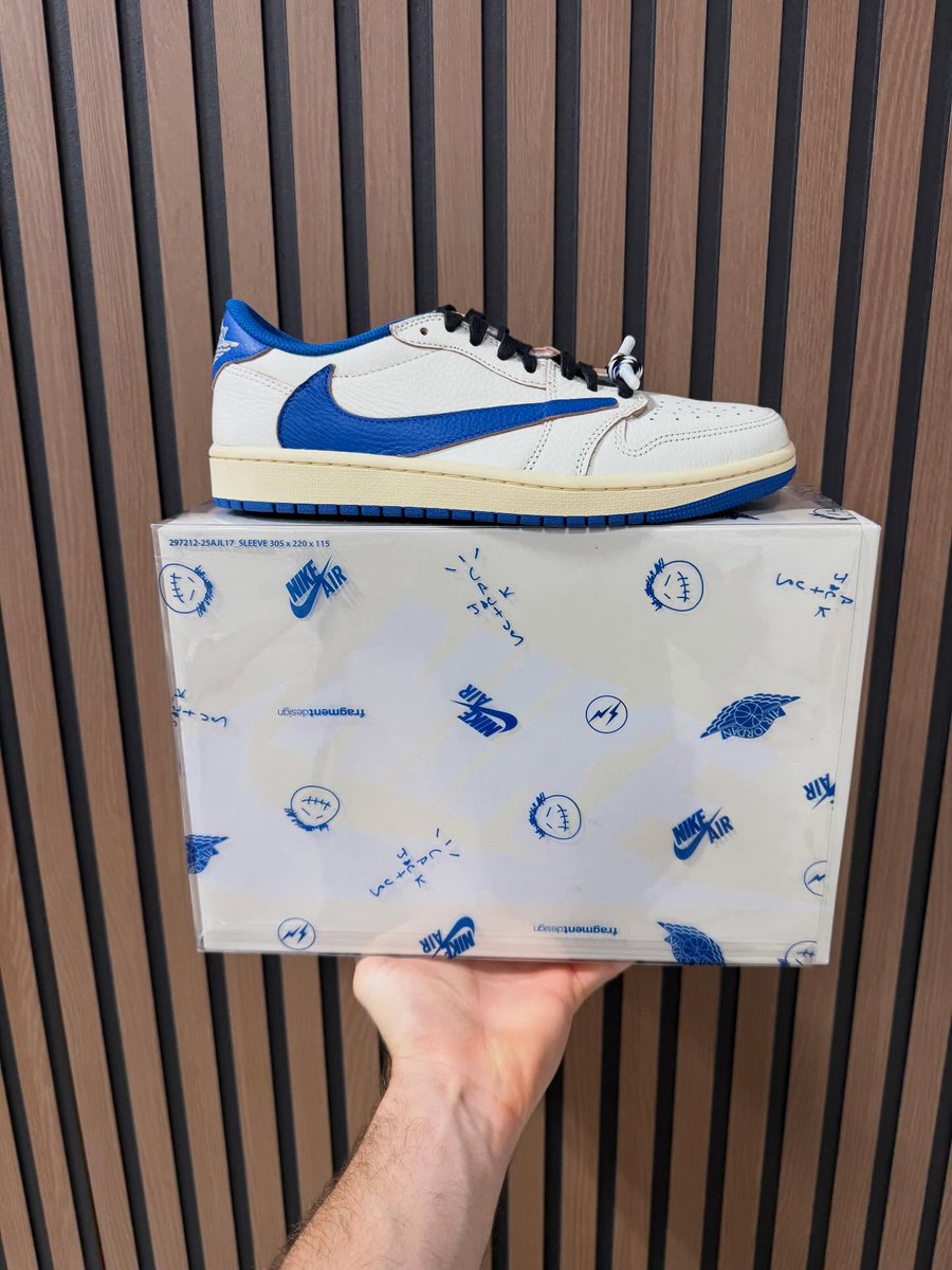 fullress's tweet image. FRAGMENT × Travis Scott × NIKE AIR JORDAN 1 OG LOW &quot;Sail/Military Blue&quot; (フラグメント トラヴィス・スコット ナイキ エア ジョーダン 1 OG ロー &quot;セイル/ミリタリーブルー&quot;) [DM7866-104]

&amp;gt;&amp;gt; fullress.com/fragment-travi…
harrisonnevel