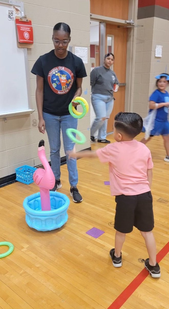 We had a blast during our Fall Festival today!!! Thanks to all the families that attended and our staff for making this memorable experience possible!!! #ReachForTheStars <a href="/SheldonISD/">Sheldon ISD</a>