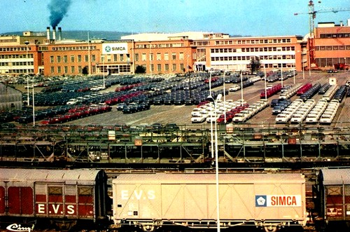 YannRobichon's tweet image. Happy #SaturdaySimca / #SimcaSaturday!
#Auto #Automobile #Automobiles #Autos #Car #CarHistory #Cars #CarsHistory #ClassicCar #ClassicCars #FrenchCar #FrenchCars #Poissy #Photographie #Photography #RetroCar #RetroCars #SimcaInEnglish #TransporterSaturday #VintageCar #VintageCars