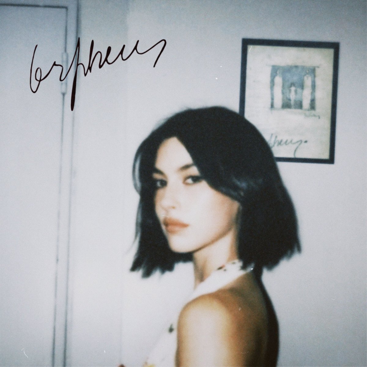 “Orpheu”, meu novo single. disponível 00:00 

xo, mia