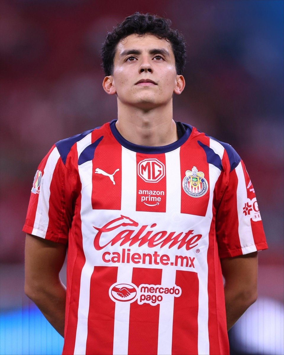 Y pensar que rechazó renovar con el PSV porque quería jugar con el Guadalajara.

Qué jugador es Richard Ledezma.