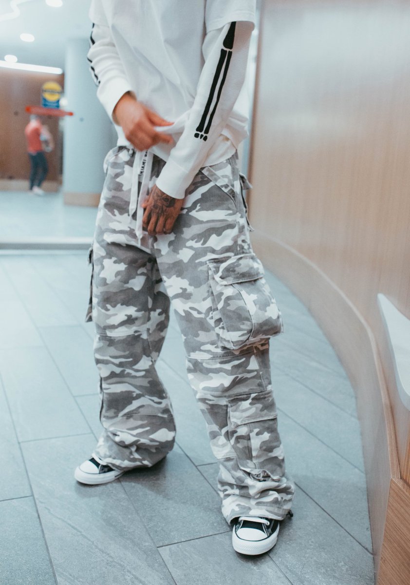 Lowprofyle_'s tweet image. Shadowbaby