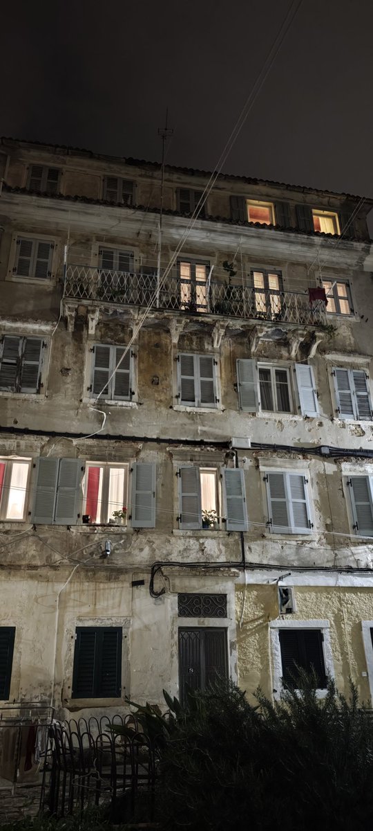 ⚜️LUX ⚜️ tweet media