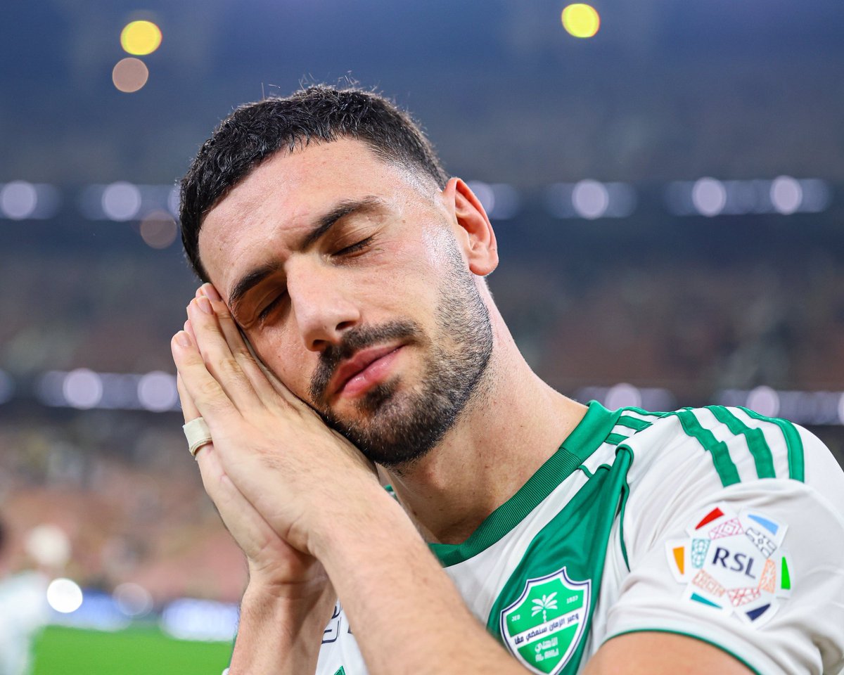 لا فاز الأهلي تنام الأرض مبسوطة