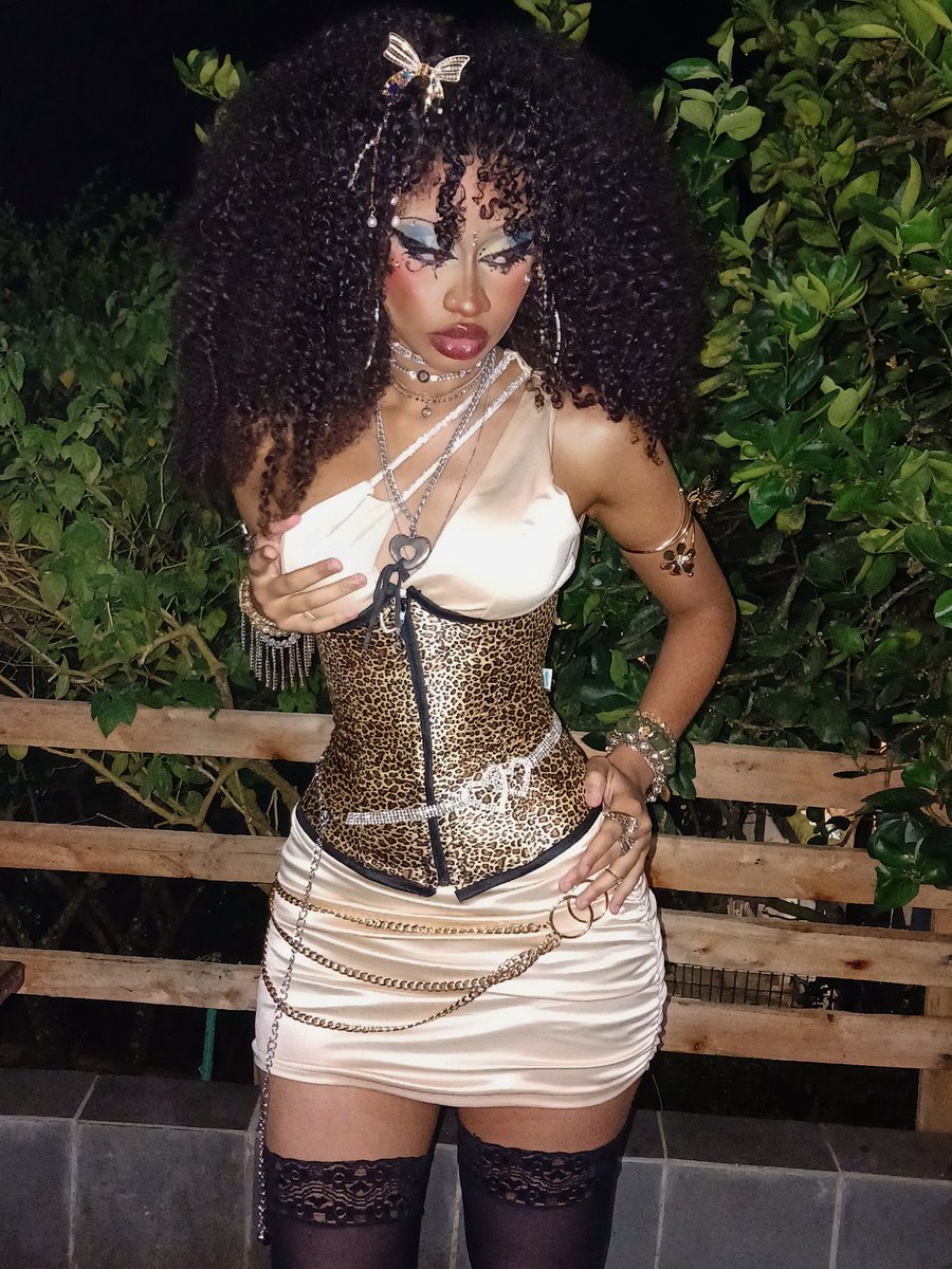 🕷Bibi Pikona Preta⛧.•.🩸 tweet media