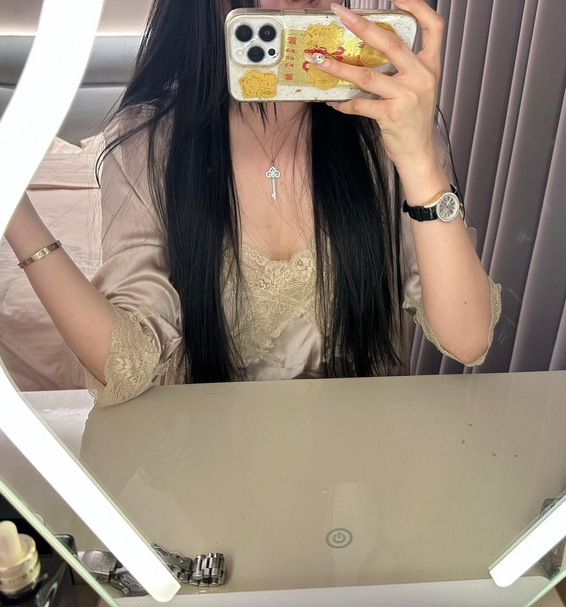 rynmnnn's tweet image. Just set my alarms for tomorrow&apos;s trades, but for now… it’s time to let the market sleep while I do. Sweet dreams! 🌙
#CryptoDreams #Bitcoin #SleepMode