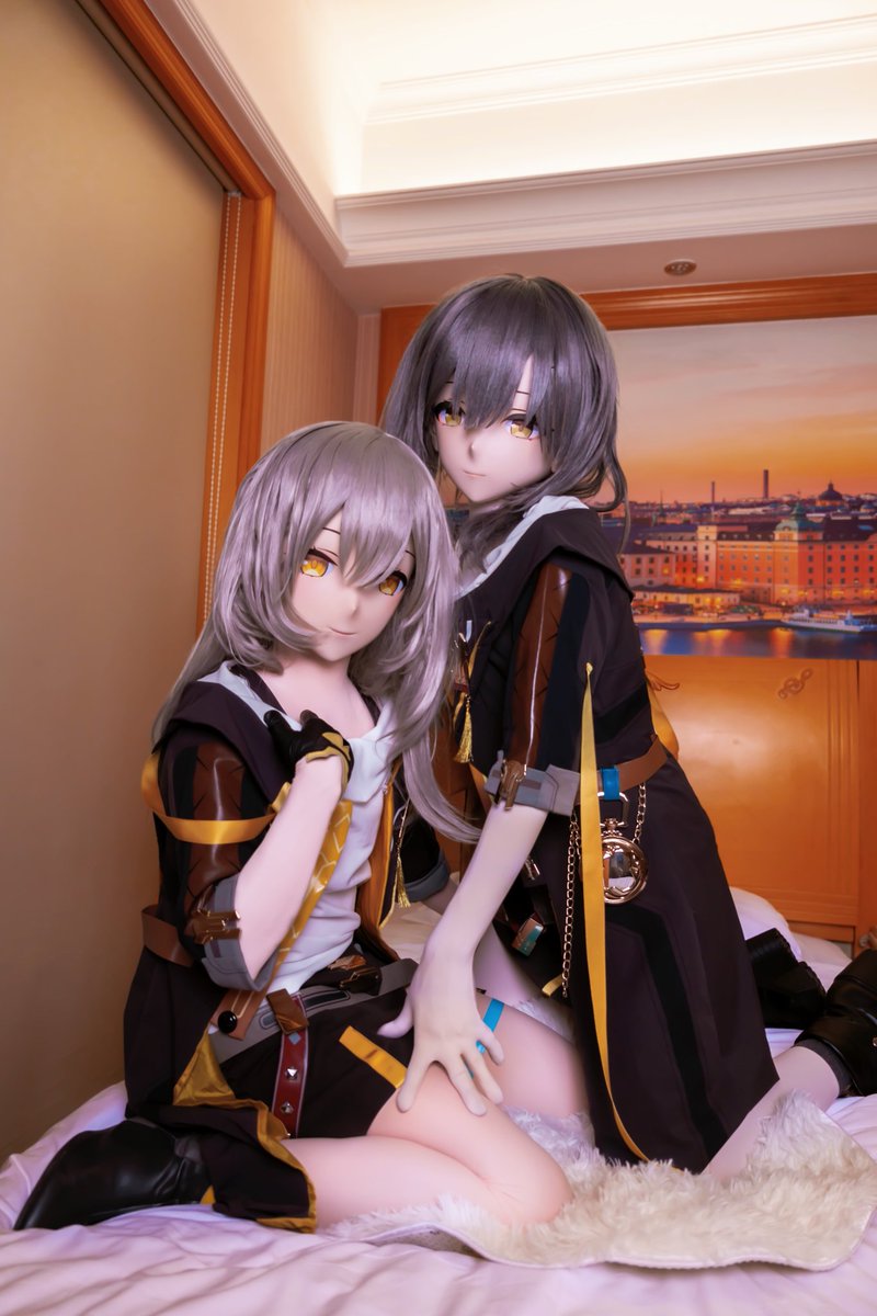 水仙是对的😋星核精是好的🤤
左：大可颂（无推）
右：我<a href="/zaijiawan11/">在家玩QwQ</a>
是去摸鱼聚拍的！<a href="/MoyuKig/">摸鱼工坊MoyuKig</a>
📷<a href="/Ihatethestudy77/">禾芷溪</a>
#HonkaiStarRail #崩壊スターレイル #着ぐるみ #kigurumi #Stelle