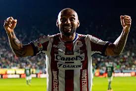 Se acabó João Pedro es campeón de goleo y tiene más merito porque traía a Galdames de compañero, ídolo