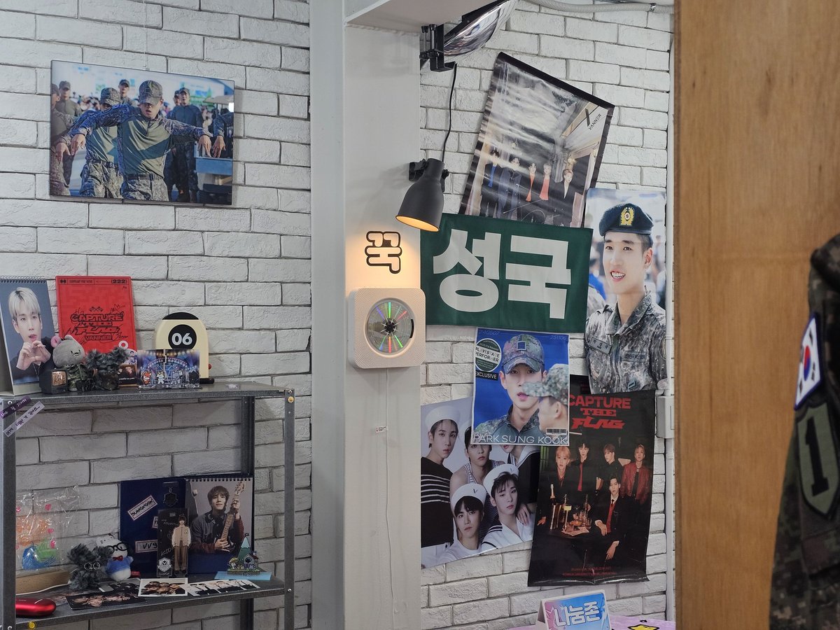 PL𝔸Y! S𝕋A𝔾E PERFOR𝕄ER
✨️배너 성국 전역 이벤트 카페✨️ 

𝔸𝕋𝔾𝕄 LAST DAY
▶️ OPEN🎈
<영업시간 변경공지>
12:00-18:00
럭키드로우 액자수령 및 현수막 등의 
물품 나눔을 원하시는 분들은
6시까지 방문해주세요🪇

#나야_잘지냈지
#PLaY_sTaGe_PERFORmER
#배너박성국_전역축하해