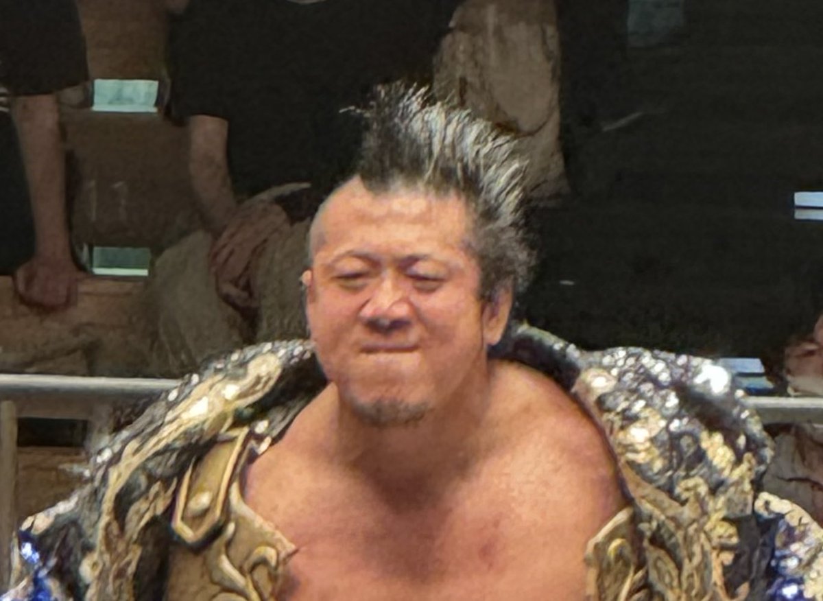 DiceKey34979690's tweet photo. 期待されながらも芽が出なかった稲村愛輝。

デビューしても試合が組まれないOZAWA。

新弟子がみなやめて1人でデビューを目指したオオワダサン。

新弟子検査に落ちてもプロレス浪人してノアに入団した小田嶋大樹。

みんな苦労してる。
それを乗り越えて今輝いてる。
プロレスって最高だ。
#noah_ghc https://t.co/cIwUHQW2FX