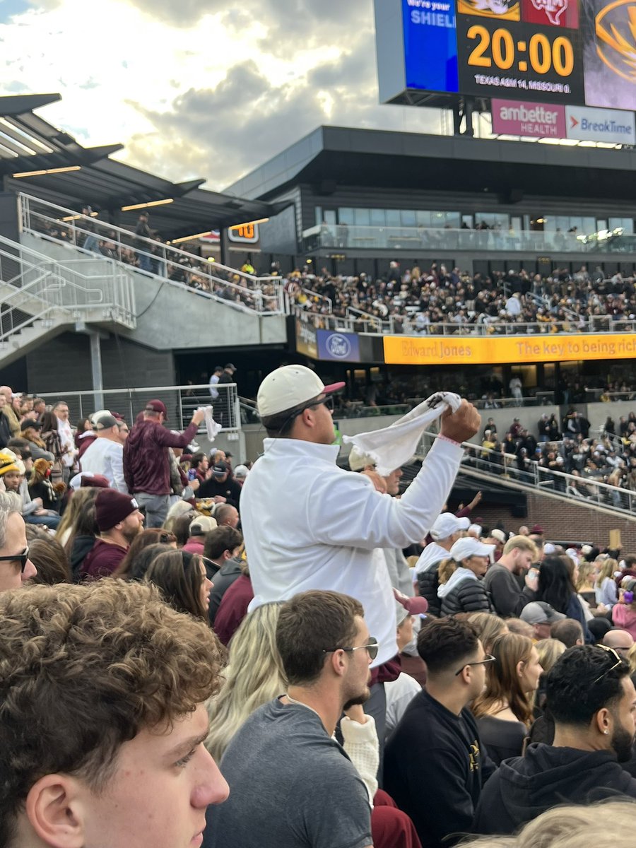 Delvin Dickwitz tweet media